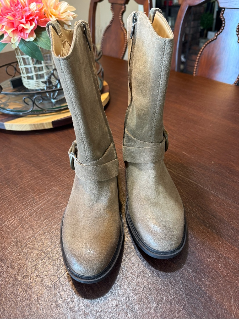UGG Taupe Suede zipper Mid-Calf Boots Size 6.5